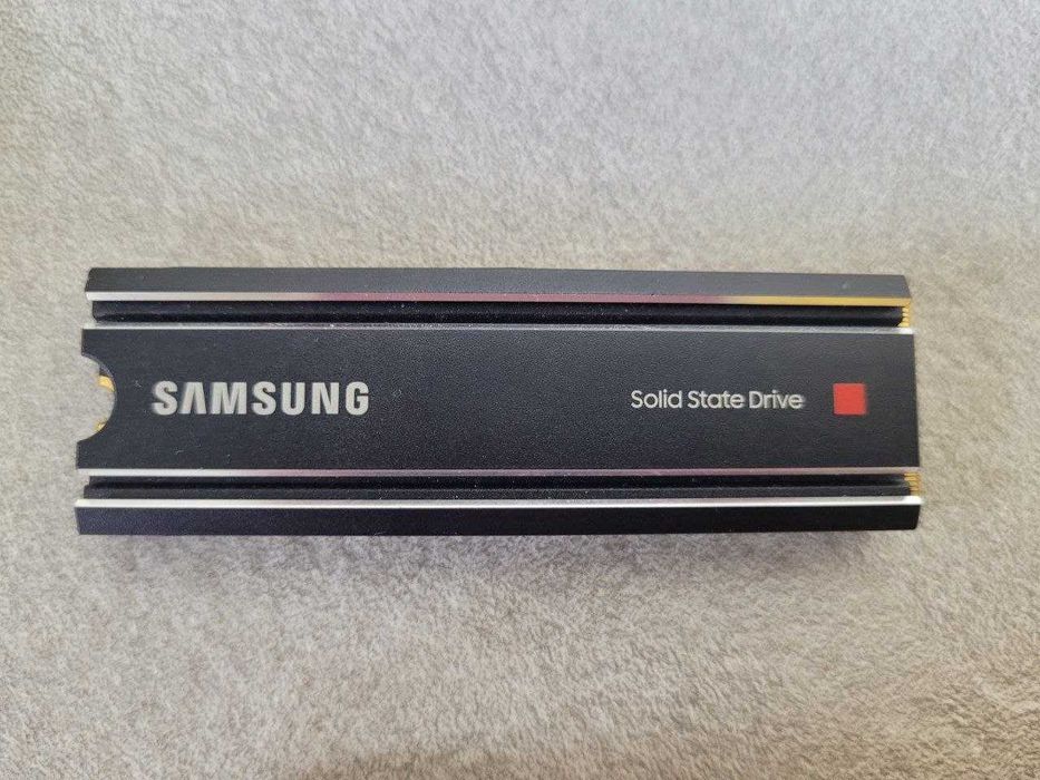 SSD M.2 накопичувач Samsung 980 PRO w/ Heatsink 2TB (MZ-VL22T0HBLB) Б/В