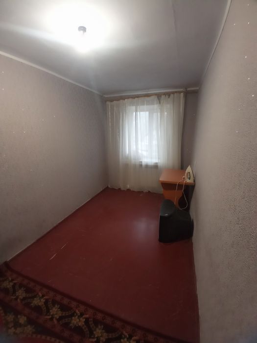 Продаю 2к. кв. пр. Центральний-Водопровідна