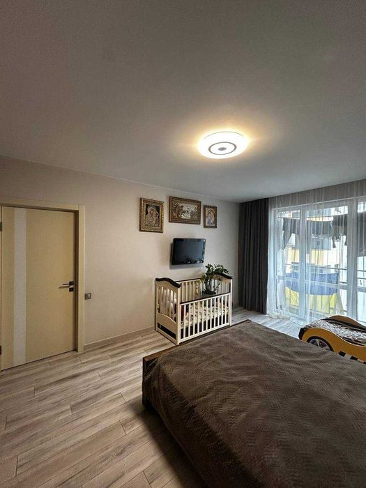 3-кімнатна квартира 93 м² у ЖК «Листопад» з якісним ремонтом