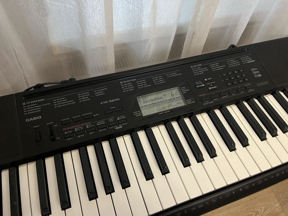 Синтезатор Casio CTK-3200