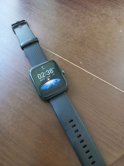 Amazfit Bip 3 чорного кольору