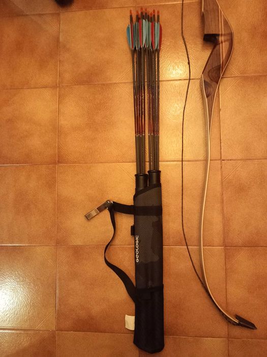 Arco recurvo caribou