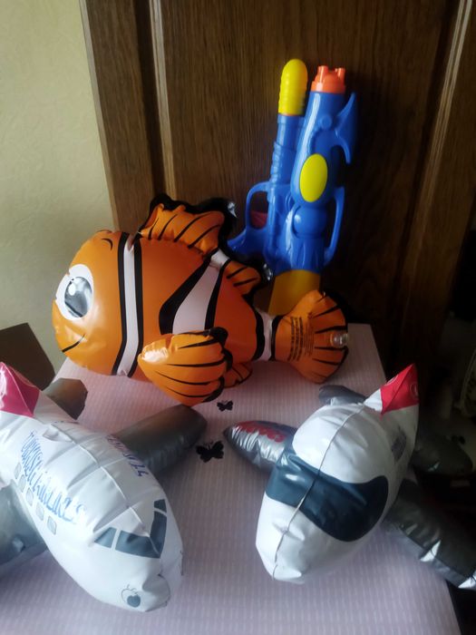 Іграшки одним лотом для ігор у воді