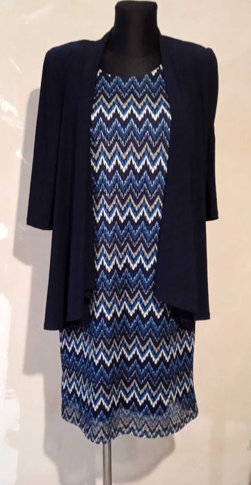 Wizytowa sukienka z wdziankiem r. 44/46