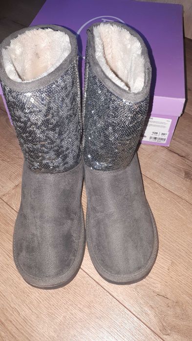 Śniegowce szare z cekinami ala emu roz. 37 buty zimowe ciepłe