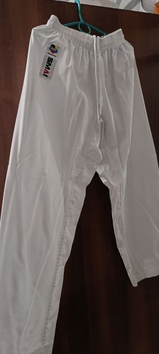 Продам кимоно+ пояс для карате