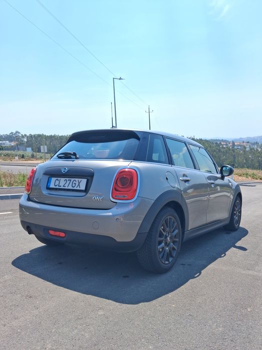 Mini 5portas Blackyard 2019