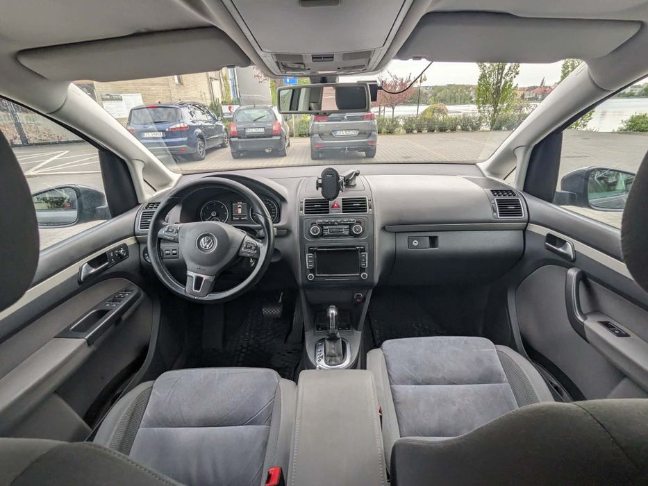 VW Touran 2010/ 2.0 TDI DSG/ wersja Highline