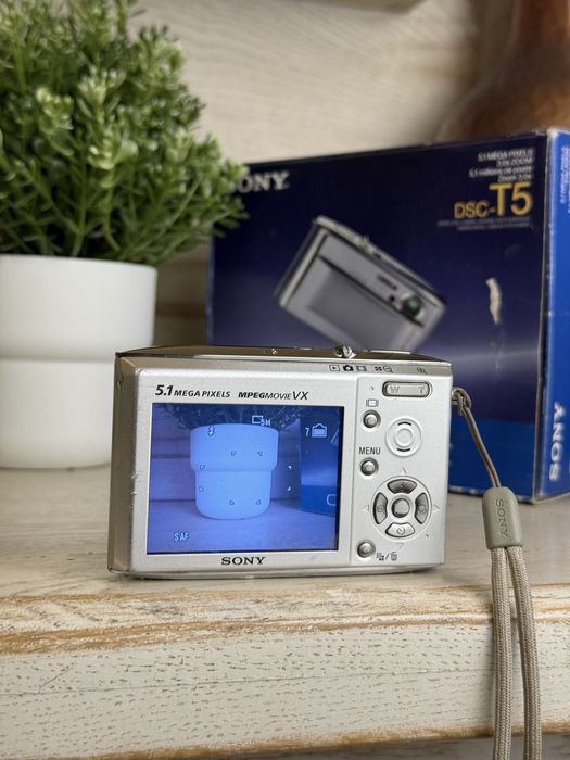 Aparat cyfrowy Sony Cyber-shot DSC-T5
