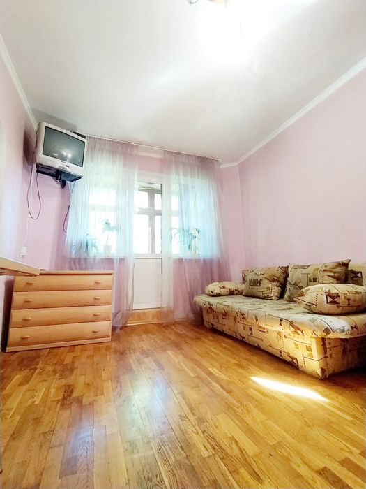 ПОСУТОЧНО, ПОЧАСОВО,Черемушки,Космонавтов, Героев Крут,парк Горького