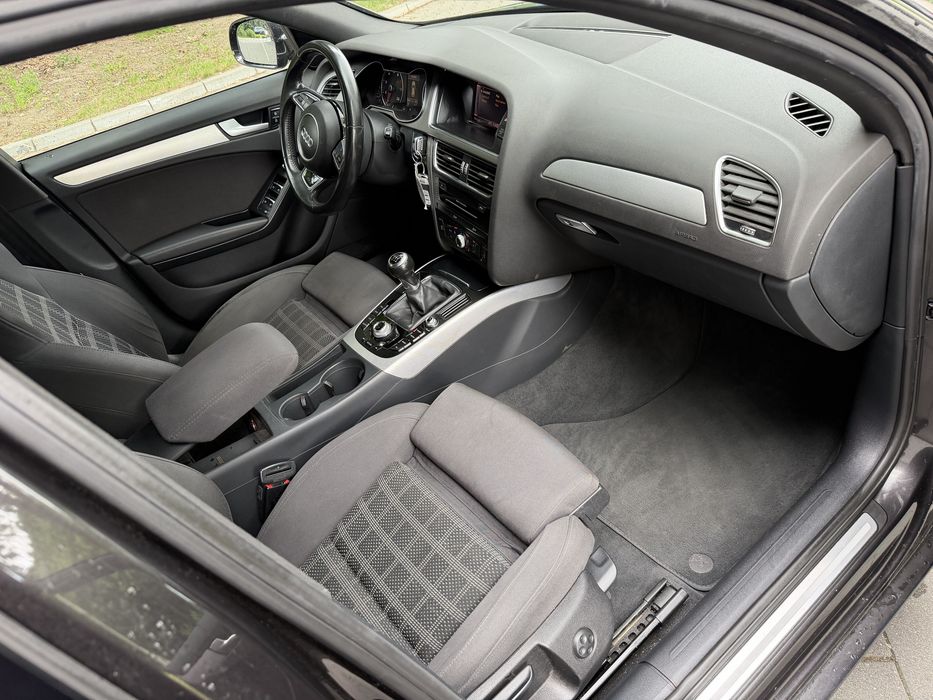 Audi a4 Bi-Xenon PDC Navigacja