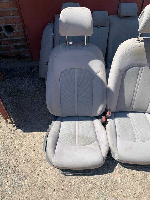 Салон Hyundai Sonata YF. Кресла, Сиденья , Диван