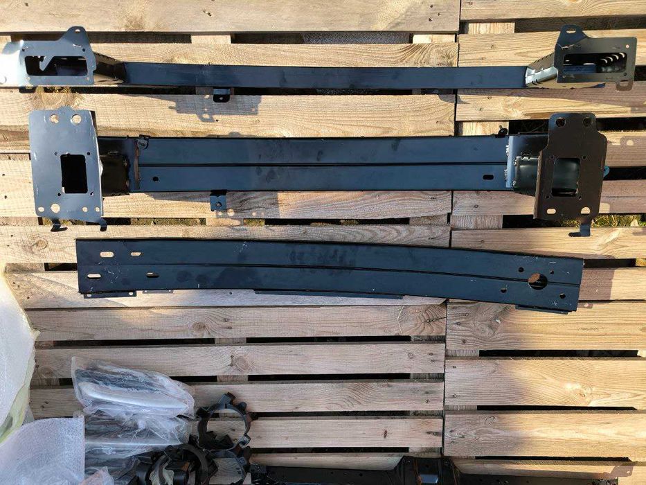 Підсилювач бампера на Nissan Rogue T33 X-trail 2021- усилитель бампера