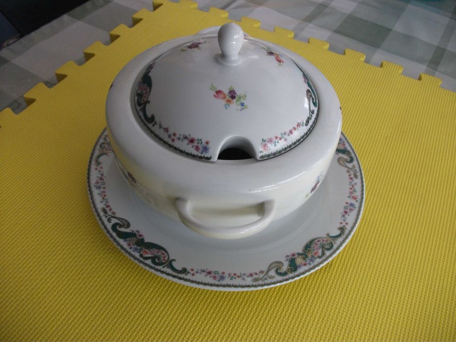 Terrina com Prato Limoges433224215094241282