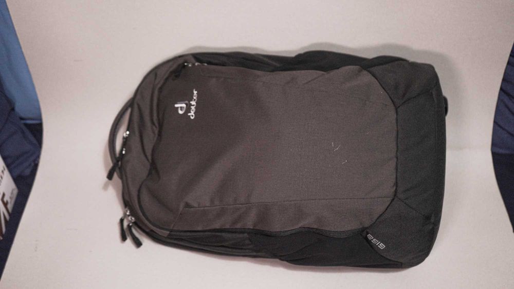 Mochila Deuter Giga 28L – Conforto e Organização para o Dia a Dia!