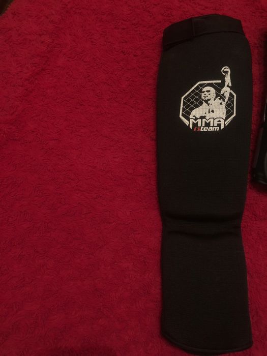 Kit Kickboxing luvas+caneleiras