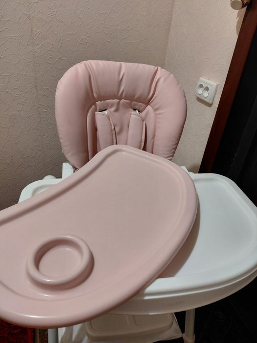 Стіл для годування рожевий