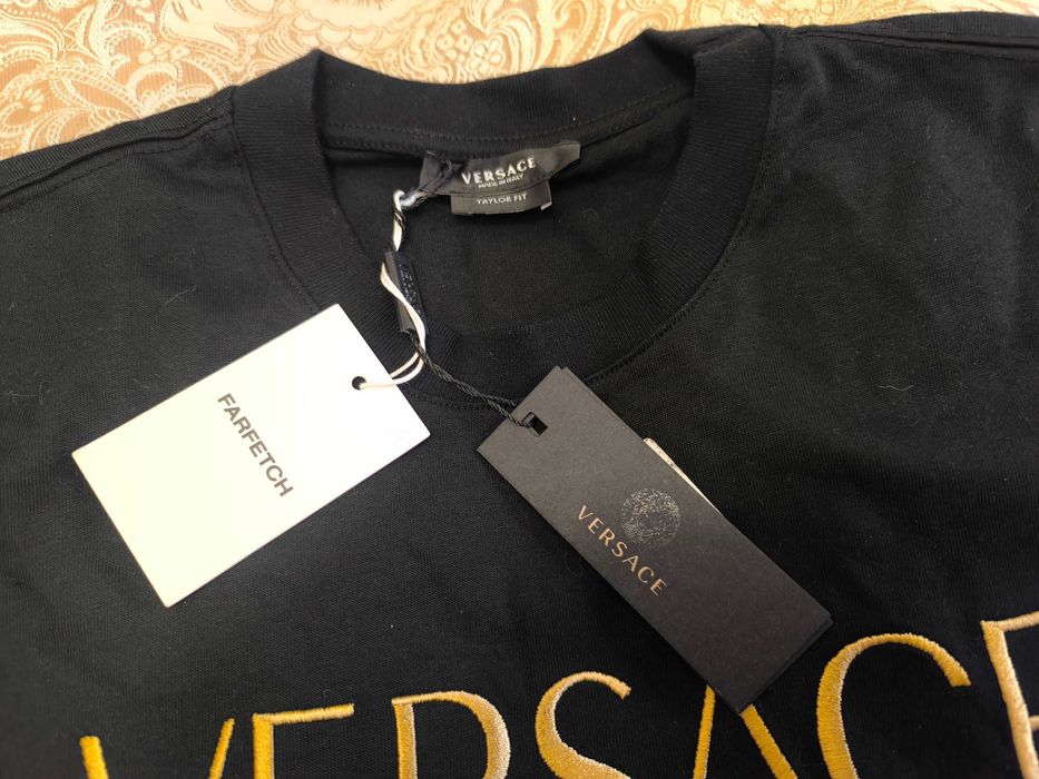 Оригінальна жіноча футболка Versace, розмір L