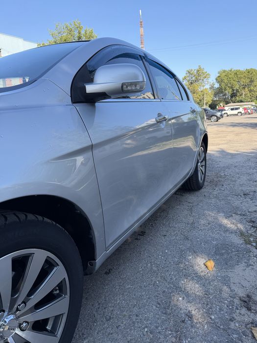 Продам Geely Emgrand 7