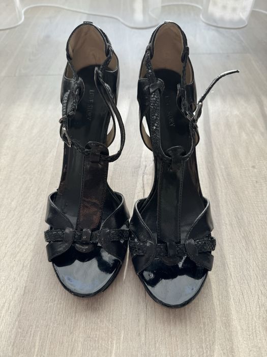 Buty na obcasie eleganckie czarne