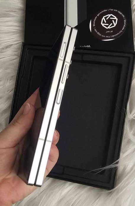 Samsung z fold 6 12-512