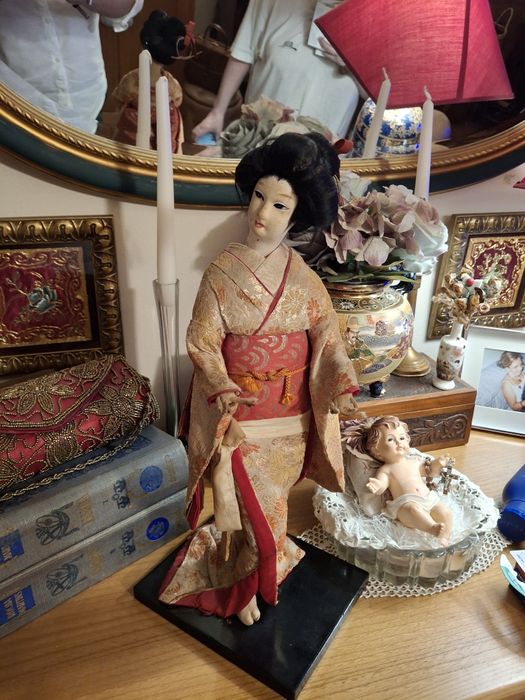 Boneca Geisha japonesa