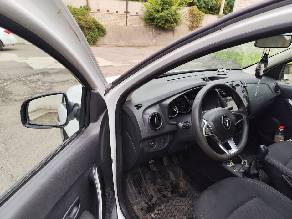 RENAULT Logan 2019 ГБО