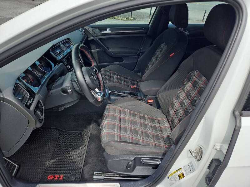 2019 Volkswagen Golf GTI Rabbit Edition