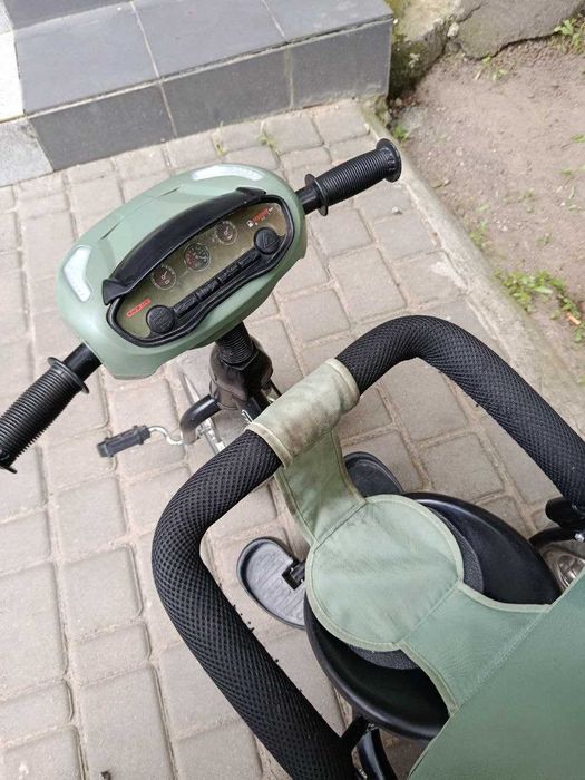 Велосипед дитячий з батьківською ручкою