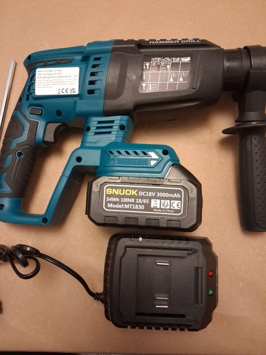 Перфоратор бочковий безшітковий акумуляторний