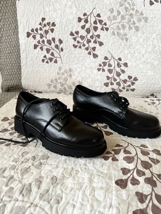 Półbuty damskie Ryłko.