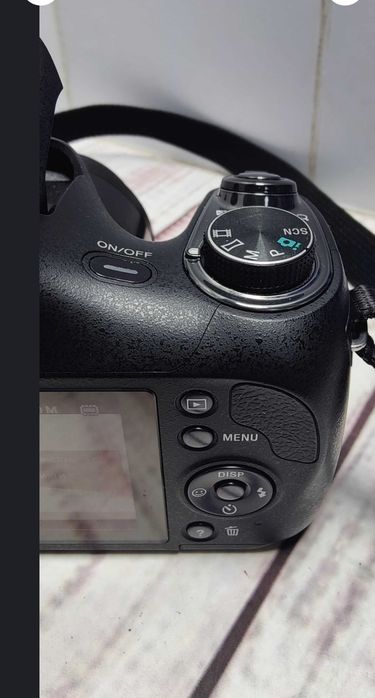 Фотоаппарат Sony Cyber-Shot DSC-H200 Black