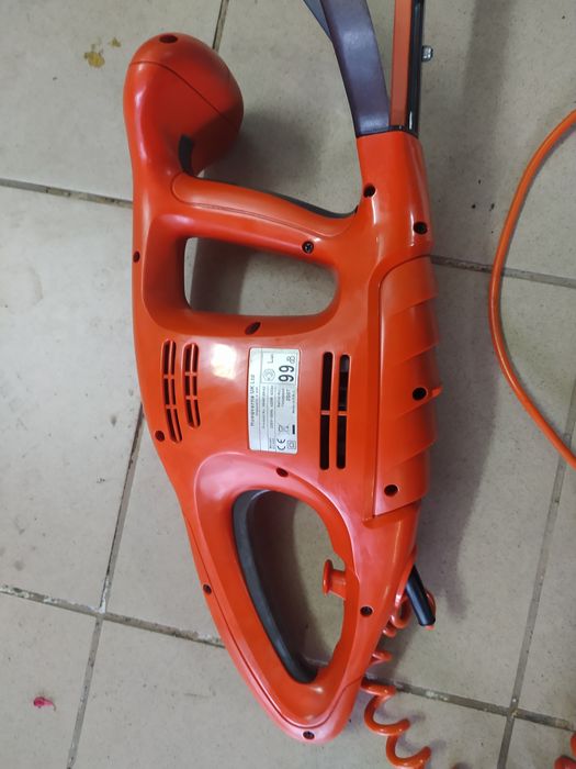 Nożyce elektryczne Husqvarna Flymo Easicut 420