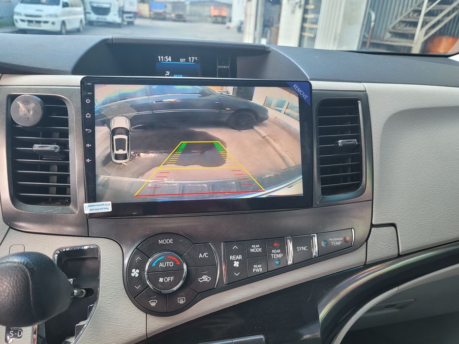 Штатная магнитола для Toyota Sienna , есть автомагнитолы для всех моделей Toyota