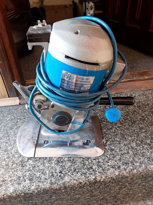 Нож дисковый,раскройный