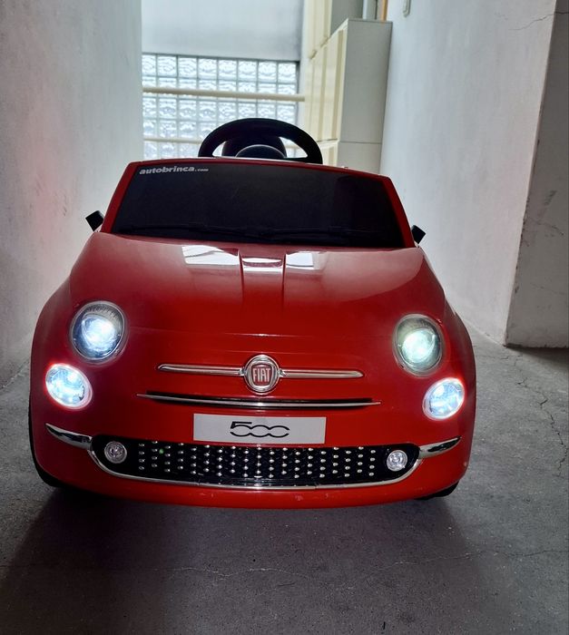 Carro para Crianças Fiat 500 Red 12V c/ Controlo Remoto