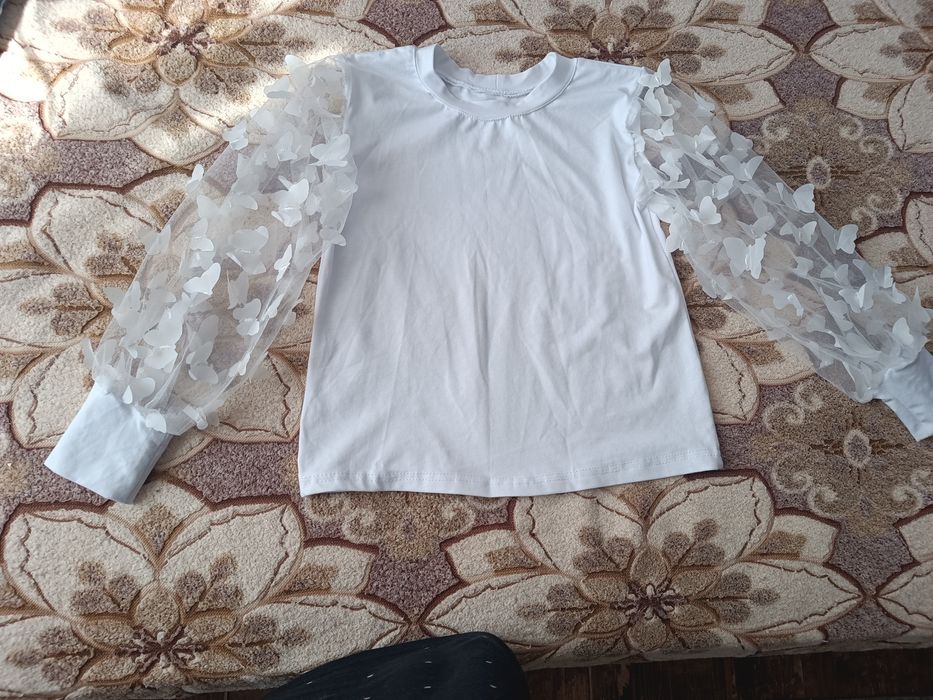 Блузка для дівчинки, нова