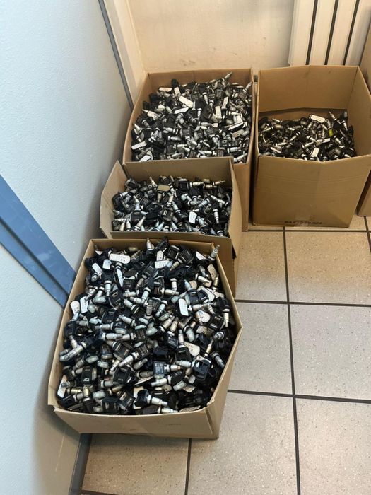 Датчики тиску шин Mercedes Benz W164.W166.W212.W204.W205.