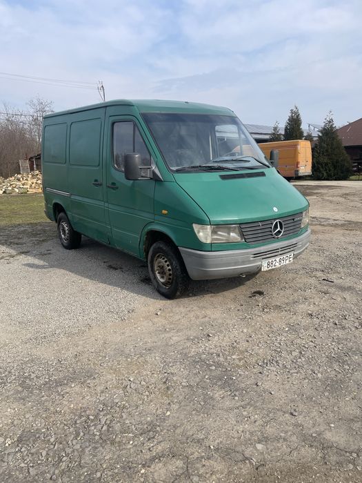 Mersedes Sprinter 208 груз.