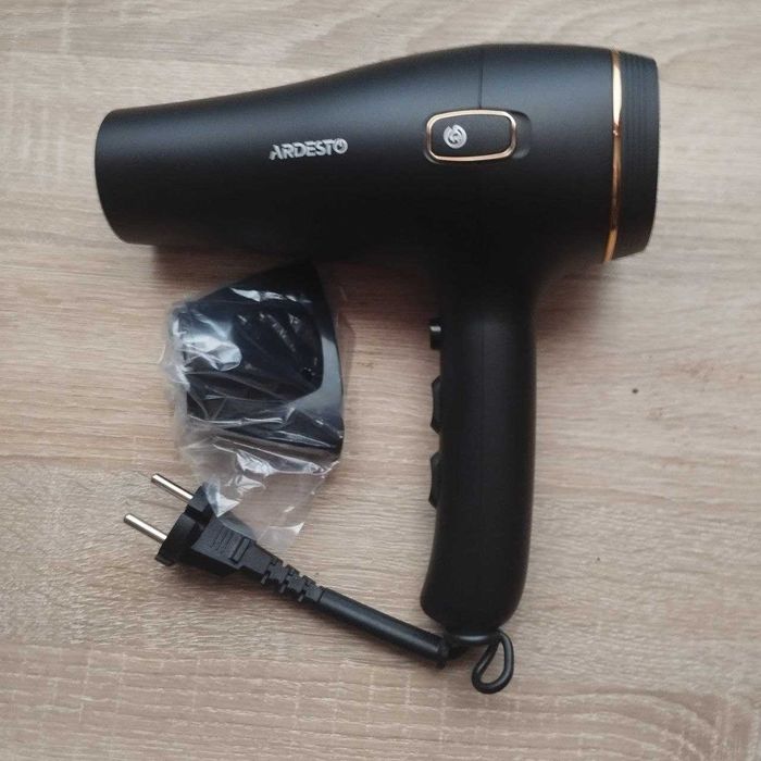 Фен Ardesto HD-Y210