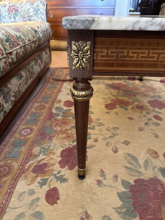 Mesa de apoio marmore