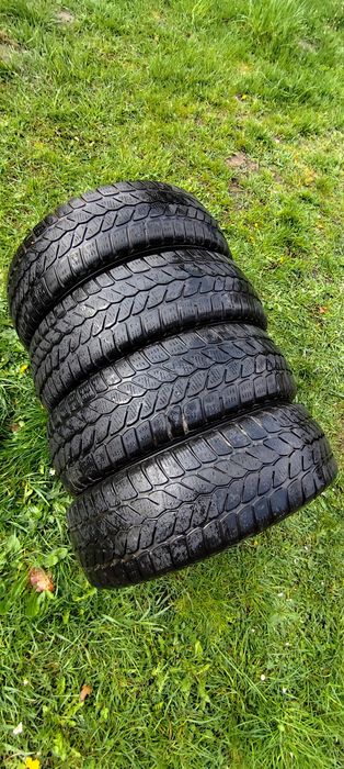 Sprzedam opony zimowe 185/65 R15 4szt. w stanie b.dobrym