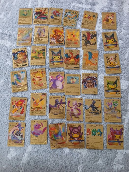 Karty pokemon złote