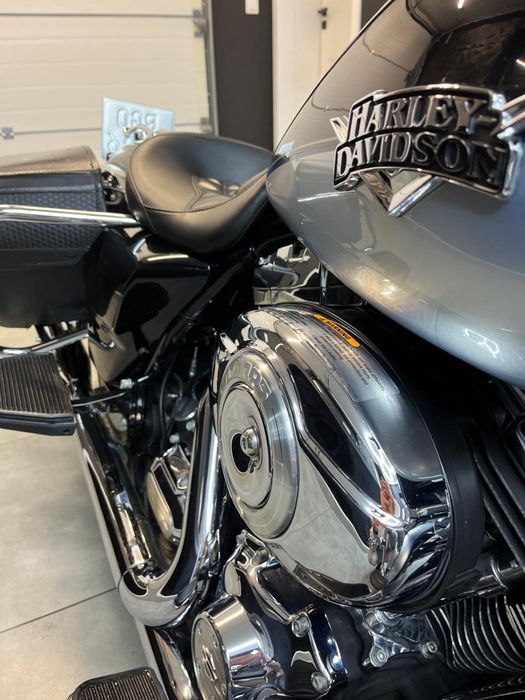Harley Road King 103 ABS Tempomat LED 12tys mil Nowy Aku
