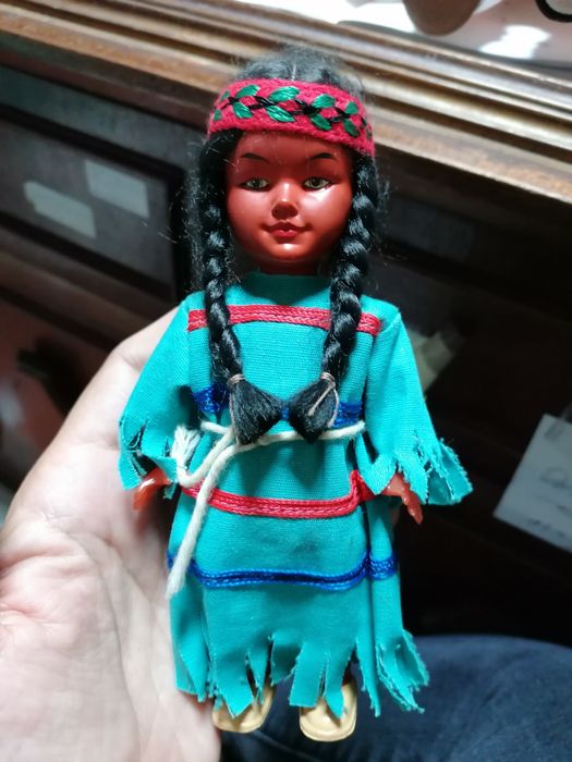Boneca a corda  vintage