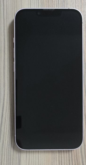 iPhone 14 w świetnym stanie