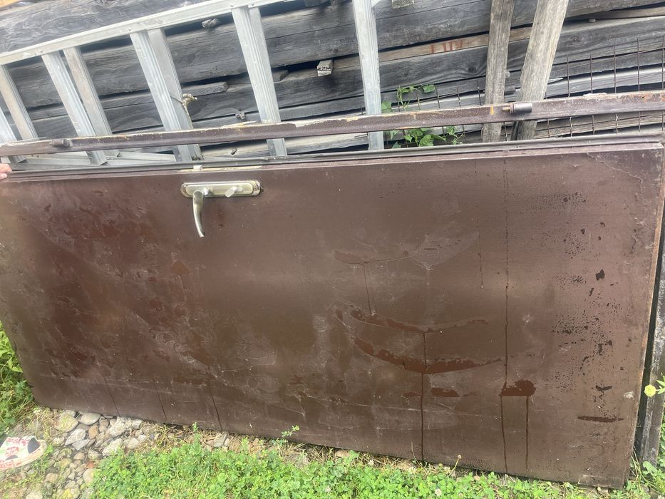 Продам броньовані двері