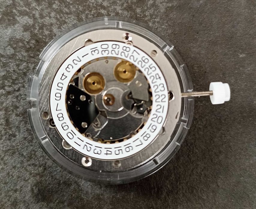 Sprawne oryginalne mechanizmy do zegarka ETA 7750