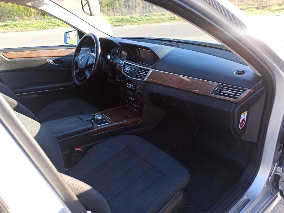 Mercedes-Benz E 220 CDI BlueEffici w212 ELEGANCE