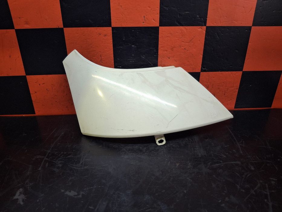 Friso exterior TOYOTA Dyna Chassis (KD_, LY_, _Y2_, _U3_, _U4)